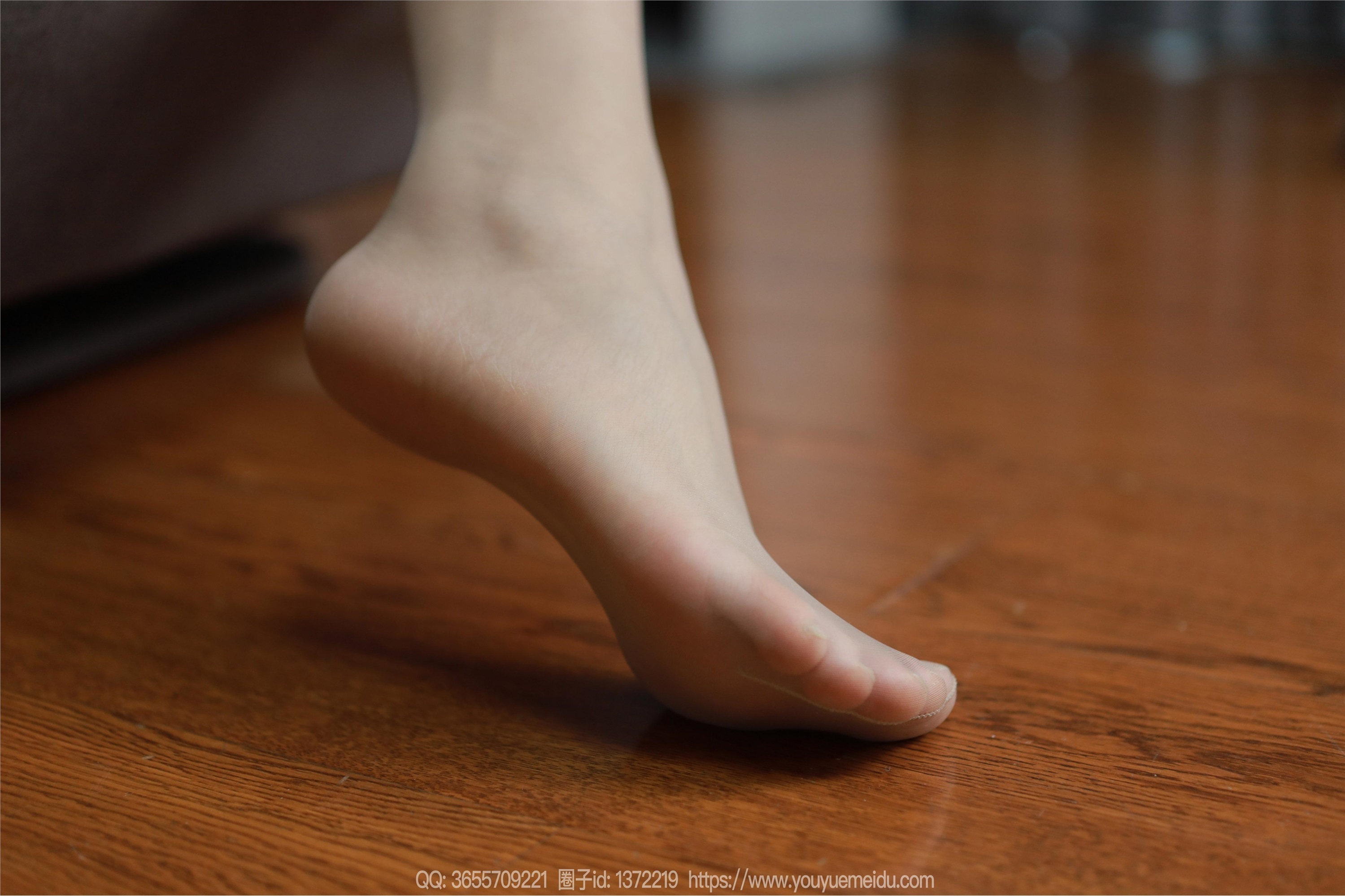 IESS异思趣向  2024.10.07 丝享家 1865 小婕《清爽凉鞋》